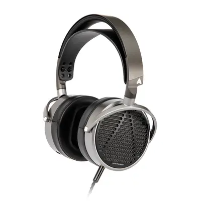 MM-100 Professional Headphones 官网产品图