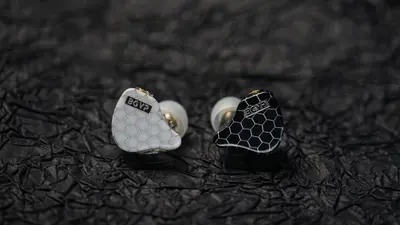 BGVP Scale Pro 1DD+1BA Hybrid In Ear Monitor Earphone 3.5mm Wired Bass Headset With Mic 6D Sound Effects Gaming Sport Earbuds 官网产品图