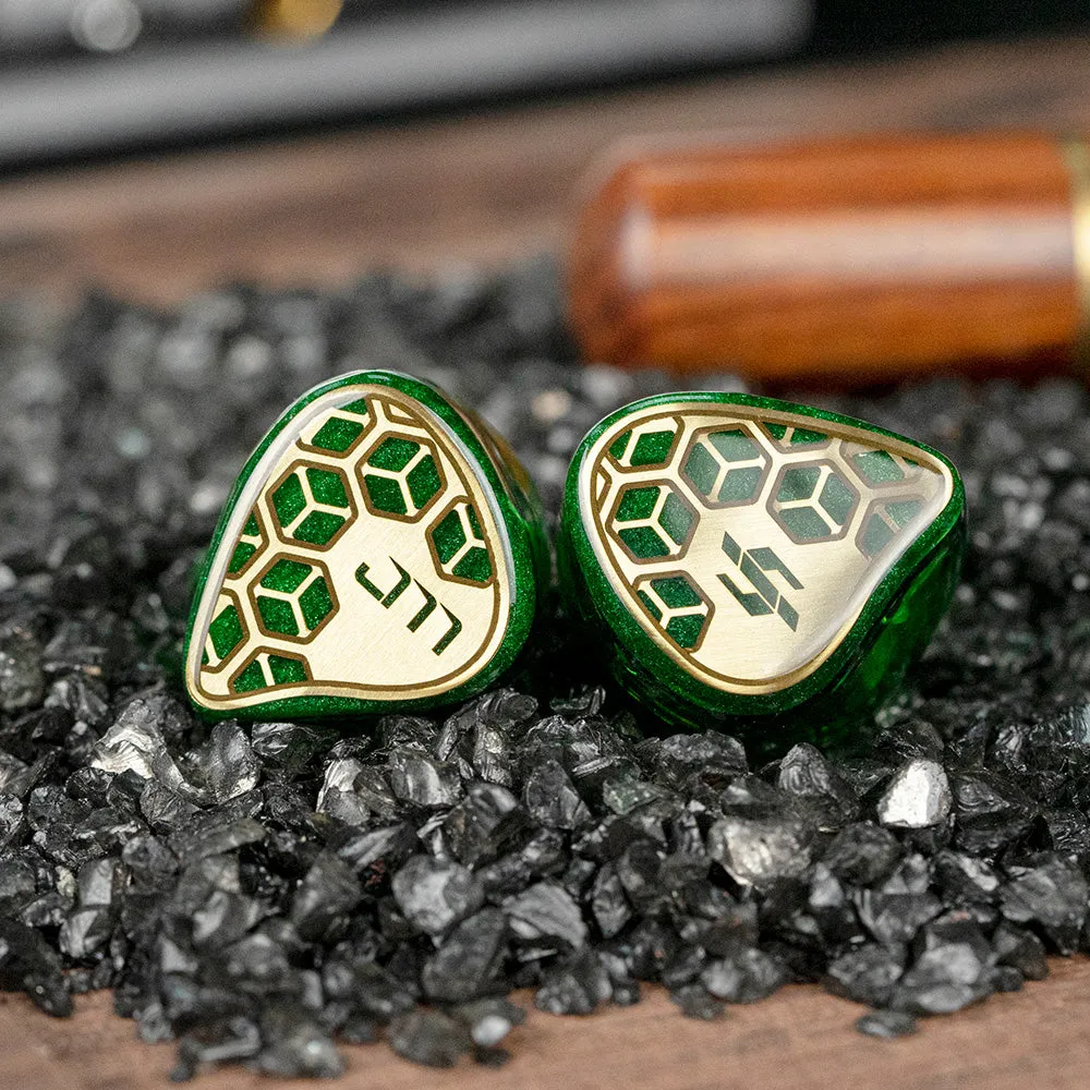 Instinct Emerald 官网产品图