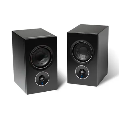 Alpha iQ - Streaming Powered Speakers with BluOS 官网产品图