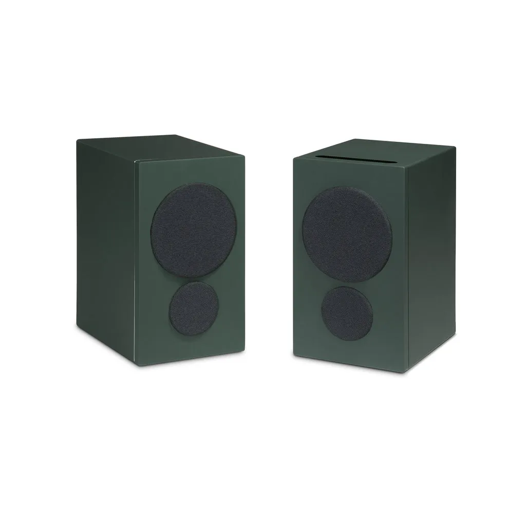 iQ2 - BluOS Streaming Powered Speakers 官网产品图