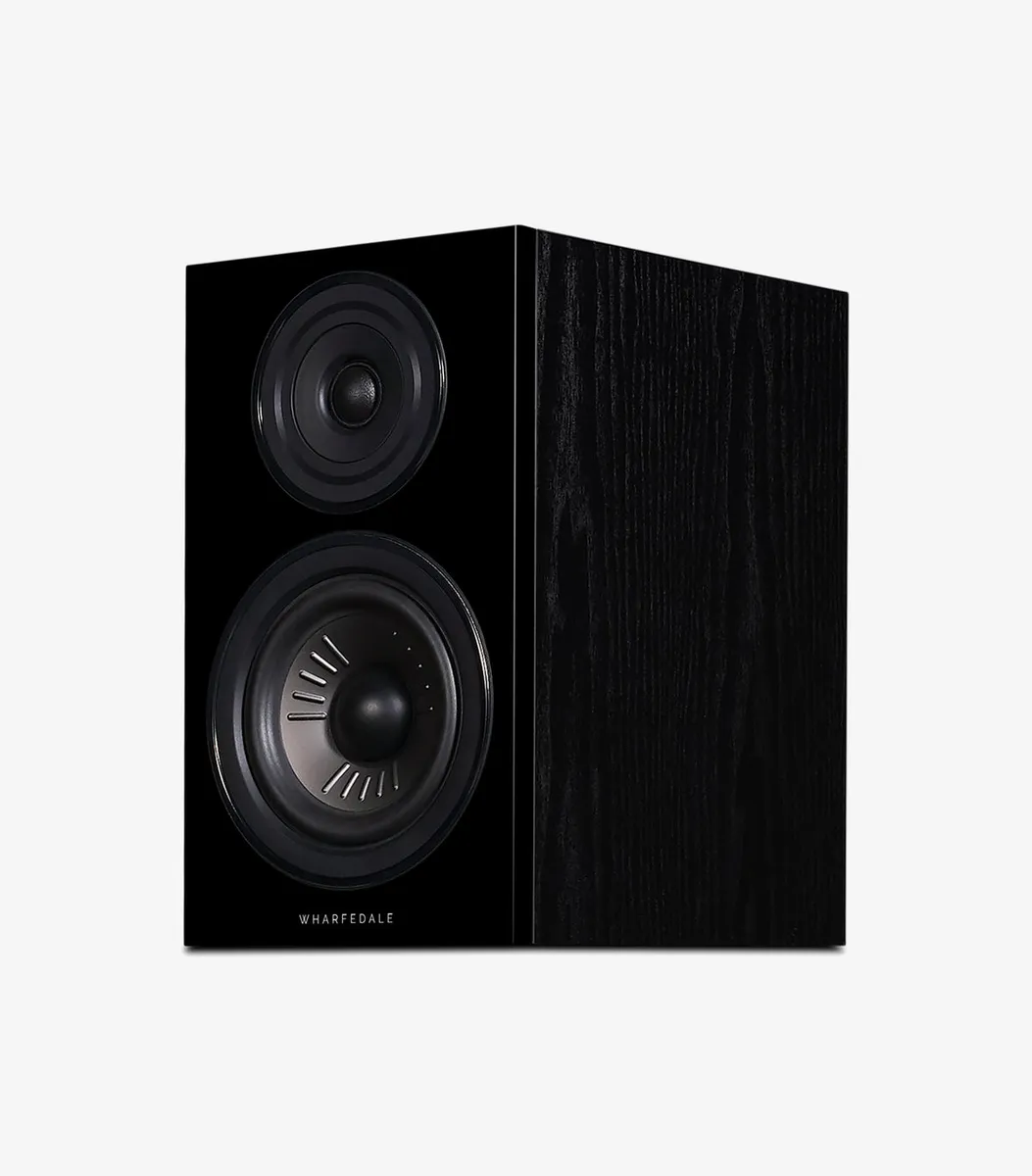 DIAMOND 12.2 官网产品图